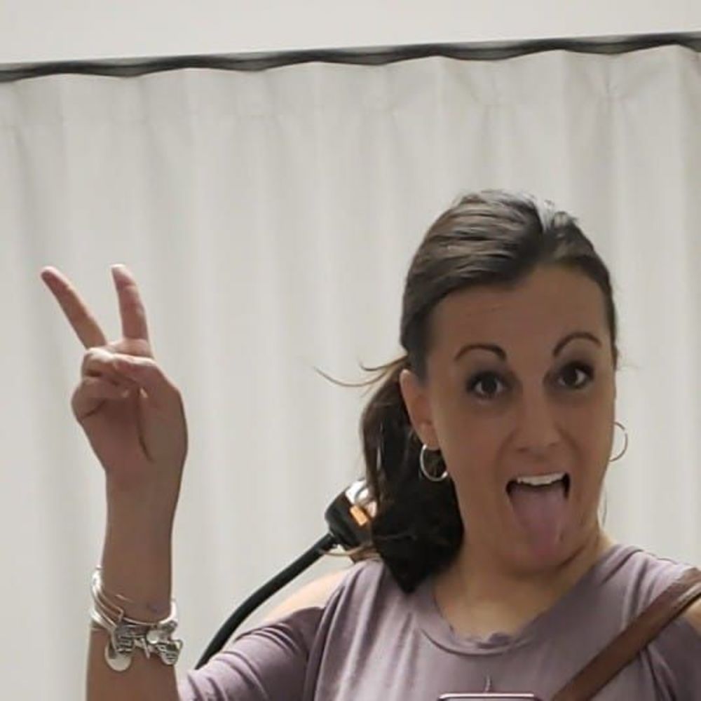 Meet your Posher, Andrea